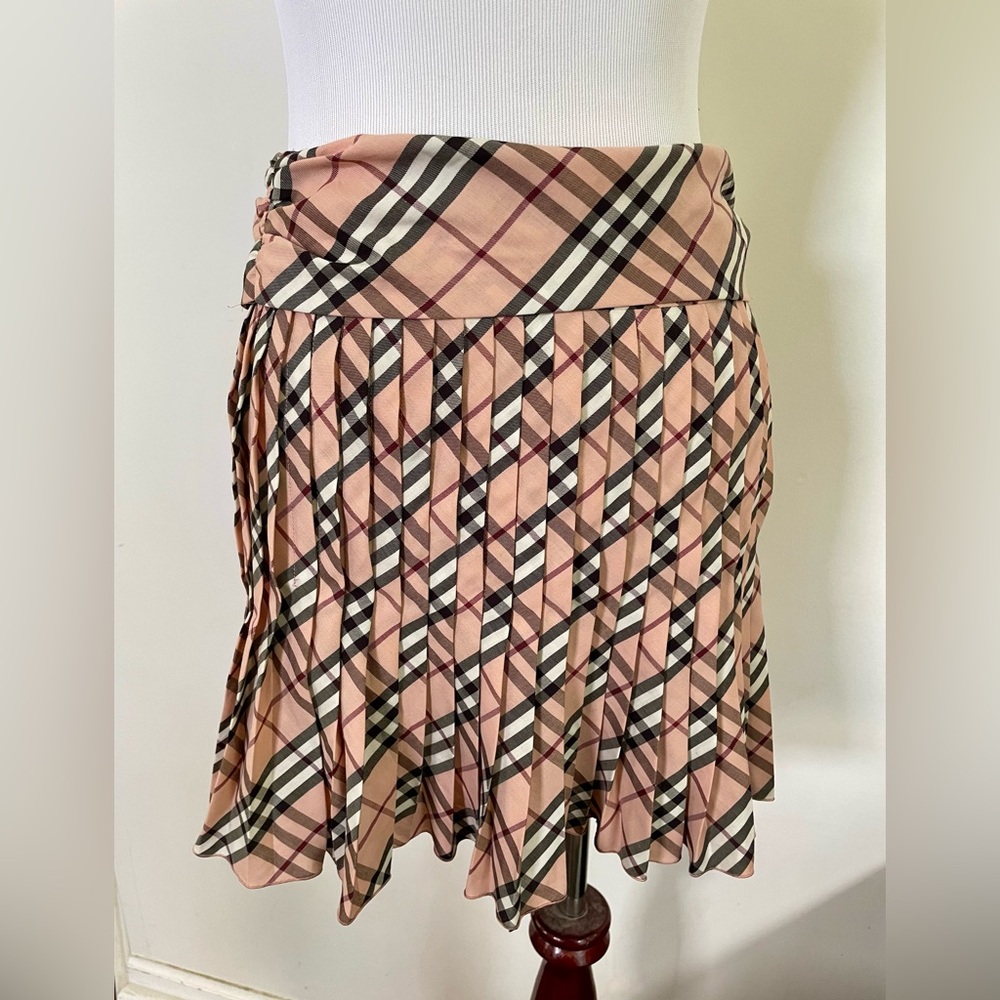 Burberry Vintage Pink Nova Check Skirt 90s